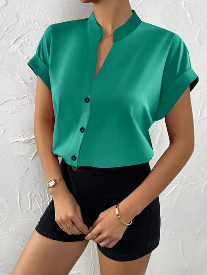 ElegantEase Stijlvolle Dames Blouse met Korte Mouwen